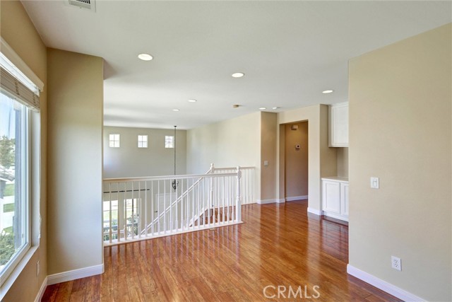 34229 Toyon Court, Lake Elsinore CA: https://media.crmls.org/medias/9c3b6b2d-ae8c-4f11-8763-50126ca2fb65.jpg