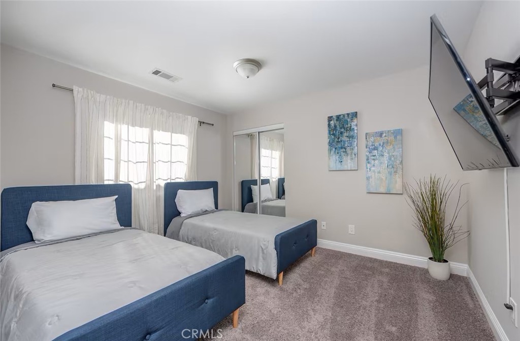 52060 Avenida Rubio