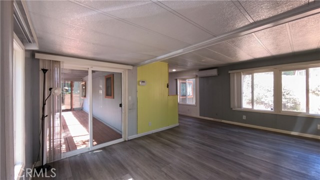 Detail Gallery Image 9 of 33 For 4335 Lasky, Clearlake,  CA 95422 - 3 Beds | 2 Baths