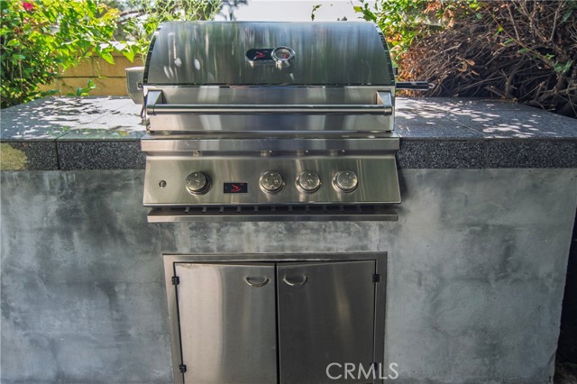 Detail Gallery Image 9 of 44 For 21161 Cedar Ln, Mission Viejo,  CA 92691 - 4 Beds | 2/1 Baths