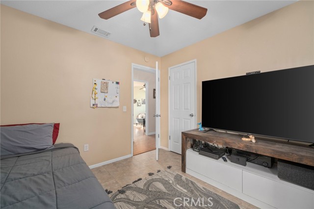 Detail Gallery Image 14 of 31 For 35167 San Carlos St, Yucaipa,  CA 92399 - 3 Beds | 2 Baths