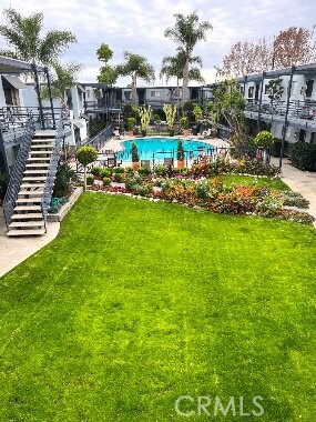https://media.crmls.org/medias/9c3dbb07-709e-41a0-9d43-a2fc9c115955.jpg?preset=X-Large