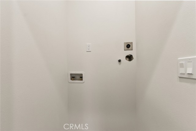 Detail Gallery Image 18 of 24 For 4508 Hedda St #2,  Lakewood,  CA 90712 - 3 Beds | 2 Baths