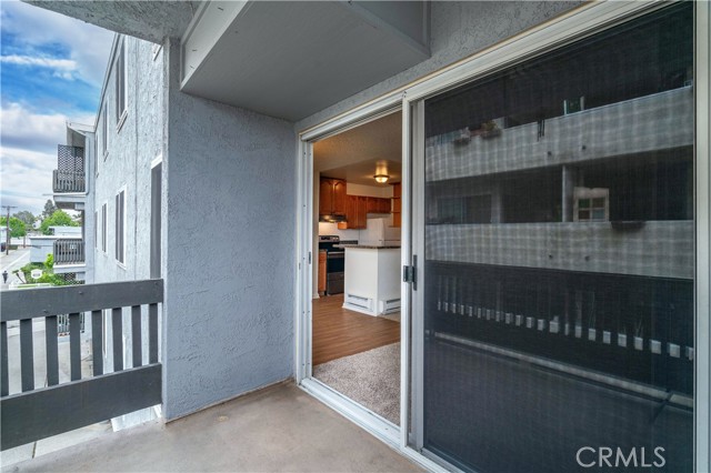 8635 Falmouth Avenue, Playa del Rey CA: https://media.crmls.org/medias/9c3e3586-5162-4dd6-8372-0d95b2b464b9.jpg