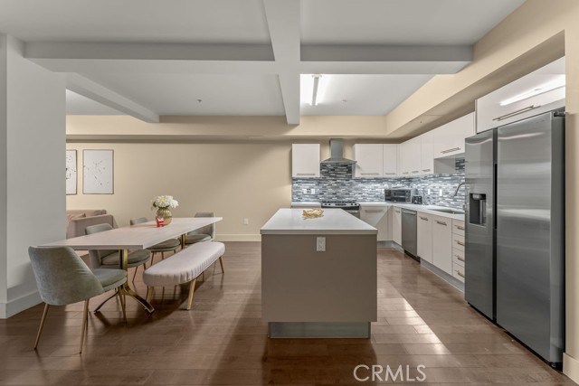 Detail Gallery Image 11 of 31 For 433 Pine Ave #102,  Long Beach,  CA 90802 - 1 Beds | 1 Baths