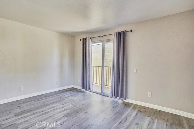 Detail Gallery Image 4 of 27 For 1365 Crafton Ave #2105,  Mentone,  CA 92359 - 3 Beds | 2 Baths