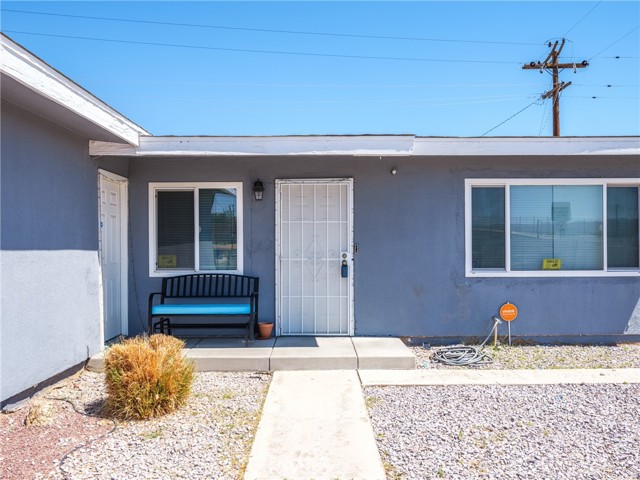 Image 2 for 941 Ann St, Barstow, CA 92311
