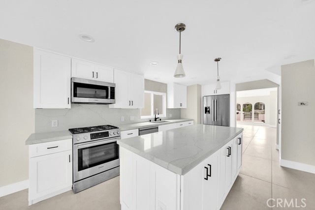 MLS #OC25221978 image #8