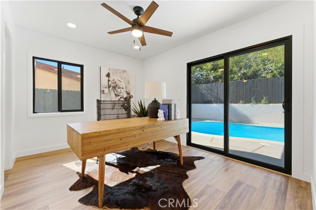 Detail Gallery Image 7 of 14 For 4817 Macafee Rd, Torrance,  CA 90505 - 4 Beds | 4 Baths