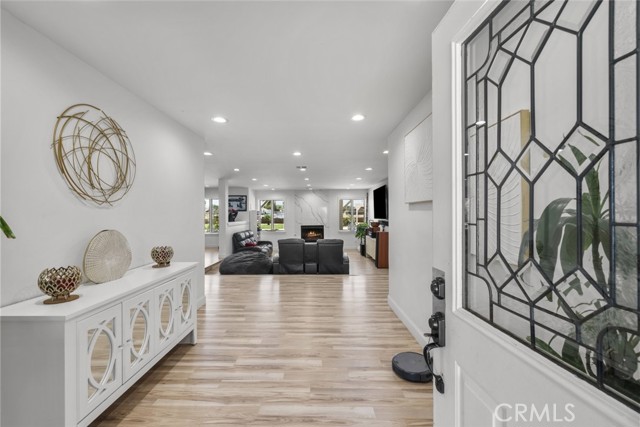 2556 W Avenue N 4, Palmdale CA: https://media.crmls.org/medias/9c43eb3a-e075-4bcc-bdf8-84a303ba513b.jpg