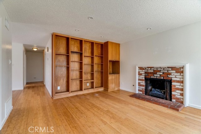 1226 Briarwood Drive, San Luis Obispo CA: https://media.crmls.org/medias/9c440377-95a2-4e49-a9ec-5e3fb4db81d6.jpg