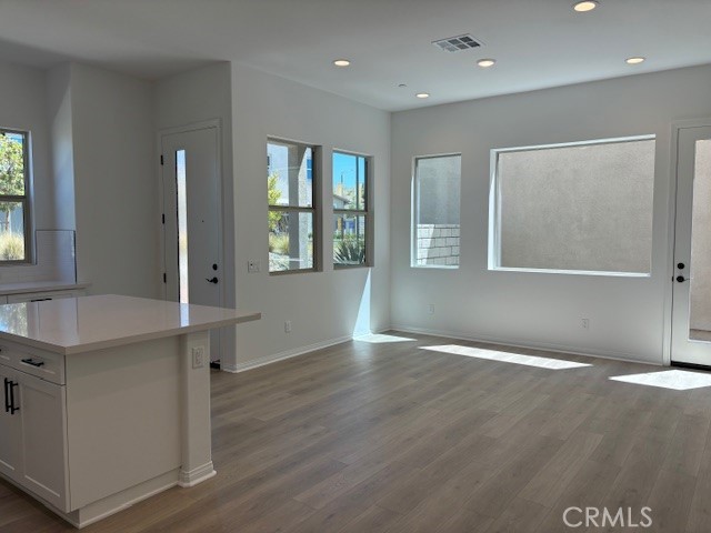 Detail Gallery Image 13 of 13 For 27362 Hyland Ct, Valencia,  CA 91381 - 3 Beds | 2/1 Baths