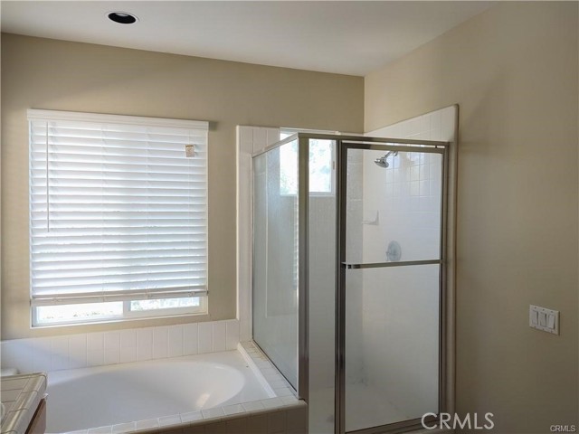 Detail Gallery Image 13 of 16 For 47 Straw Flower, Irvine,  CA 92620 - 3 Beds | 2/1 Baths
