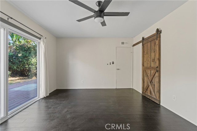 4536 Maycrest Street, Los Angeles CA: https://media.crmls.org/medias/9c4492a2-f719-478c-b13e-faa4d95d85c5.jpg