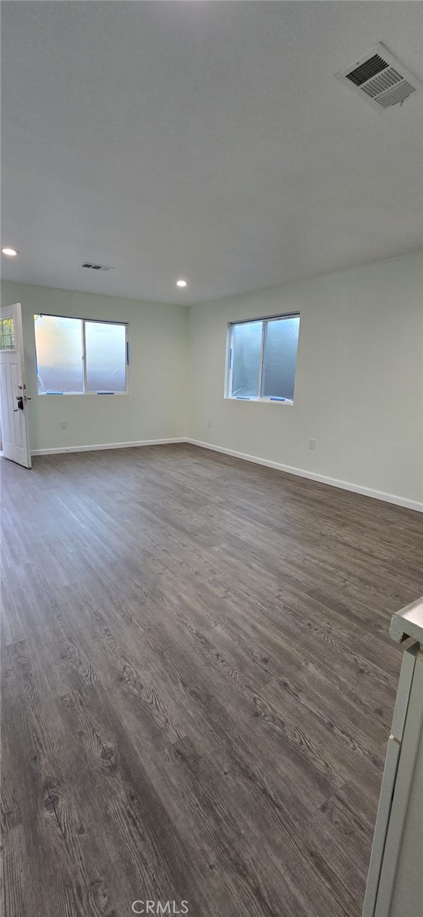 7728 Chimineas Avenue, Reseda CA: https://media.crmls.org/medias/9c45120f-479f-4c1d-8e70-b74502a123d0.jpg