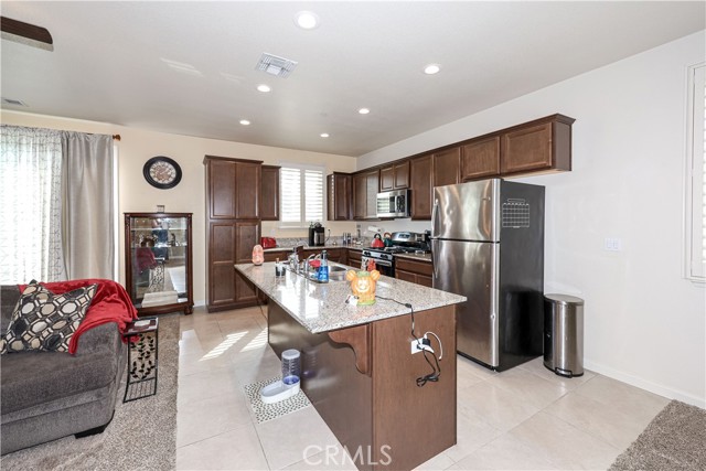 Detail Gallery Image 10 of 41 For 4416 Lindsey Ln, Merced,  CA 95348 - 3 Beds | 2 Baths