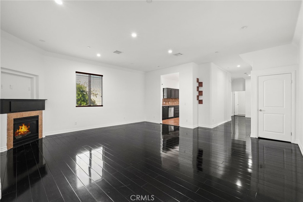 MLS #SR25259205 image #2