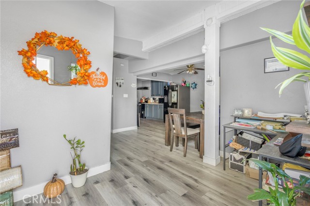 Detail Gallery Image 5 of 42 For 18325 El Molino, Bloomington,  CA 92316 - 3 Beds | 1 Baths