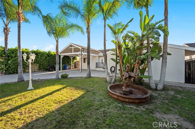 13358 Blythe Street, North Hollywood CA: https://media.crmls.org/medias/9c4915fc-1288-4e7f-a133-a96ef6f83a47.jpg