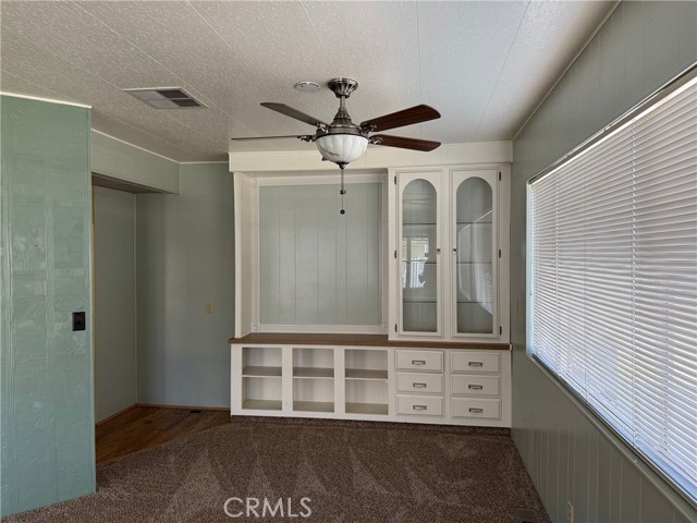 Detail Gallery Image 4 of 14 For 1083 via Del Mesa, Hemet,  CA 92543 - 2 Beds | 2 Baths