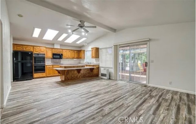 Detail Gallery Image 10 of 38 For 16400 Tish a Tang Rd, Lower Lake,  CA 95457 - 2 Beds | 2 Baths