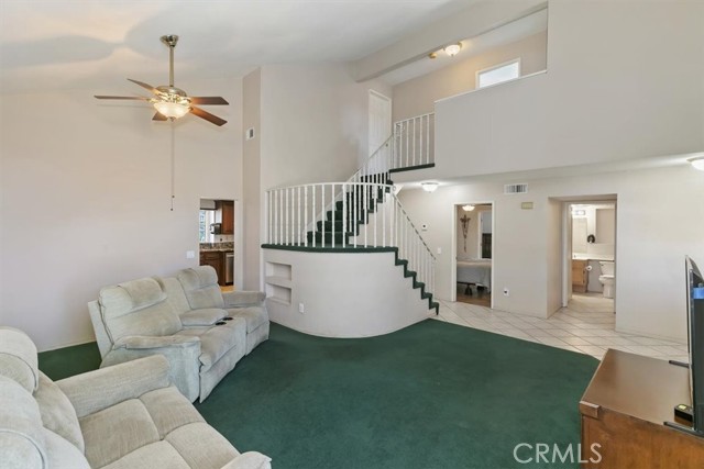 Detail Gallery Image 14 of 70 For 531 Ventura, Corona,  CA 92879 - 4 Beds | 3 Baths