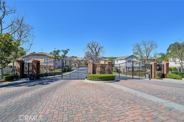 Detail Gallery Image 40 of 42 For 13819 Visions, La Mirada,  CA 90638 - 4 Beds | 2/1 Baths