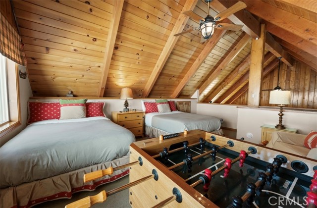 653 Temple Lane, Big Bear Lake CA: https://media.crmls.org/medias/9c4b56f1-6d58-4ddb-9259-fe87be1dd774.jpg