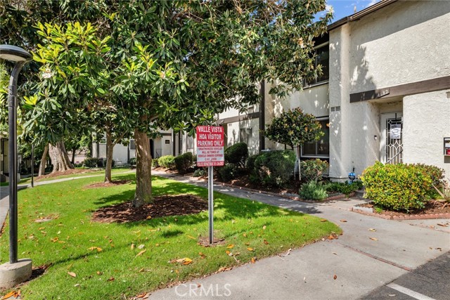 Image 28 of 37 For 4682 Maxwell Court