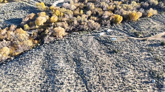 Detail Gallery Image 6 of 7 For 2 Fremont, Weldon,  CA 93283 - – Beds | – Baths