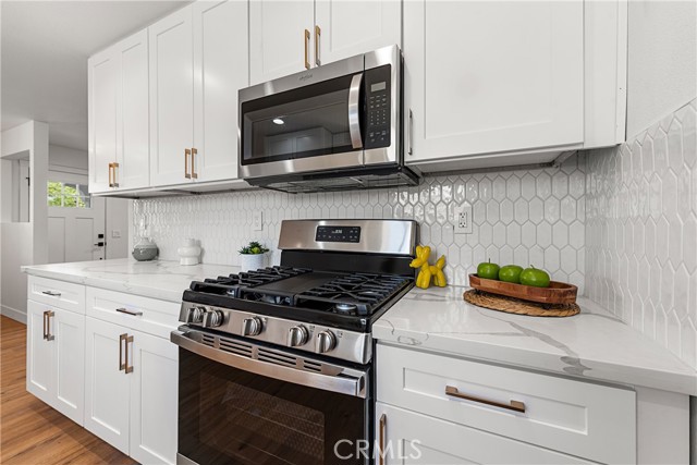 86149 Calle Bouganvilia, Coachella CA: https://media.crmls.org/medias/9c4d1afc-914d-4ff2-b89f-b46f568d44d4.jpg