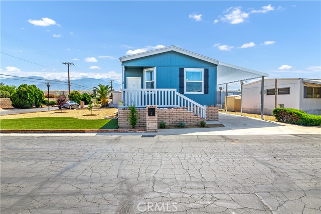 44725 State Hwy 74, Hemet CA: https://media.crmls.org/medias/9c4dcd1d-d738-4bed-acea-fed3043ed64e.jpg