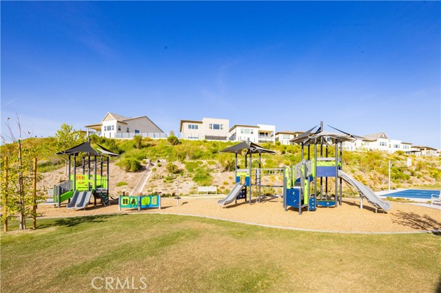 Detail Gallery Image 55 of 69 For 27516 Golden Currant Pl, Valencia,  CA 91381 - 4 Beds | 4/1 Baths