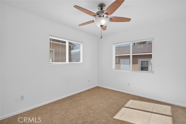 Detail Gallery Image 6 of 13 For 1129 N Briarwood St, Anaheim,  CA 92805 - 2 Beds | 1 Baths