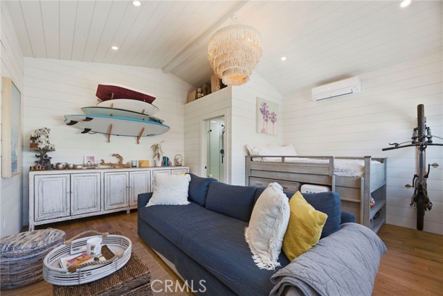 1002 3rd St, Hermosa Beach, California 90254, 4 Bedrooms Bedrooms, ,2 BathroomsBathrooms,Residential,For Sale,3rd St,SB26070138