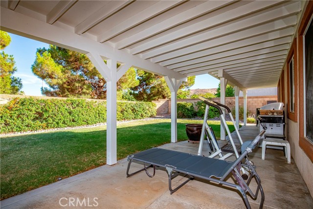 40266 Racquet, Palmdale CA: https://media.crmls.org/medias/9c4f7e94-4a4a-44a5-b1c4-e942a85e8e0c.jpg