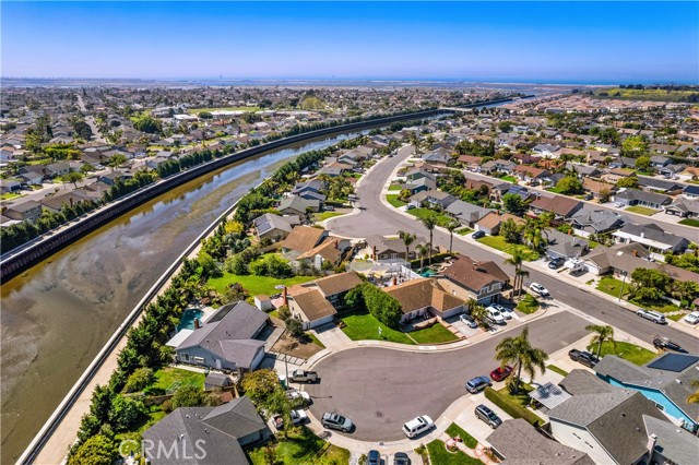 Detail Gallery Image 37 of 38 For 5752 Whistler Cir, Huntington Beach,  CA 92649 - 4 Beds | 3 Baths