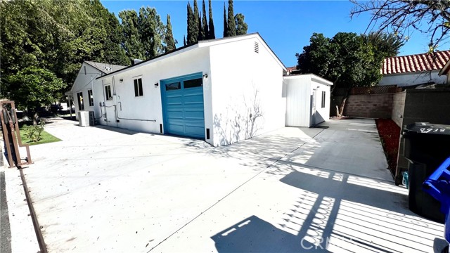 Detail Gallery Image 5 of 26 For 8938 Duarte Rd, San Gabriel,  CA 91775 - 5 Beds | 3 Baths