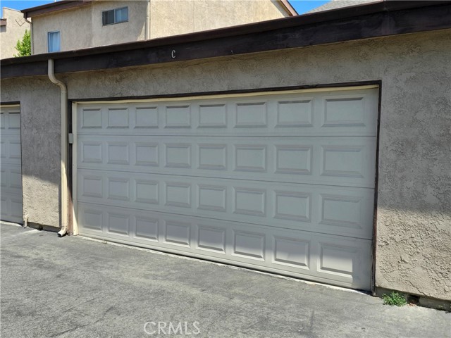 Detail Gallery Image 5 of 9 For 1726 S Mountain Ave #C,  Ontario,  CA 91762 - 2 Beds | 2/1 Baths