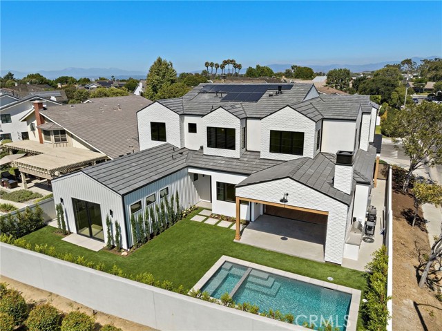 Detail Gallery Image 36 of 39 For 1700 Port Manleigh Cir, Newport Beach,  CA 92660 - 6 Beds | 6/1 Baths