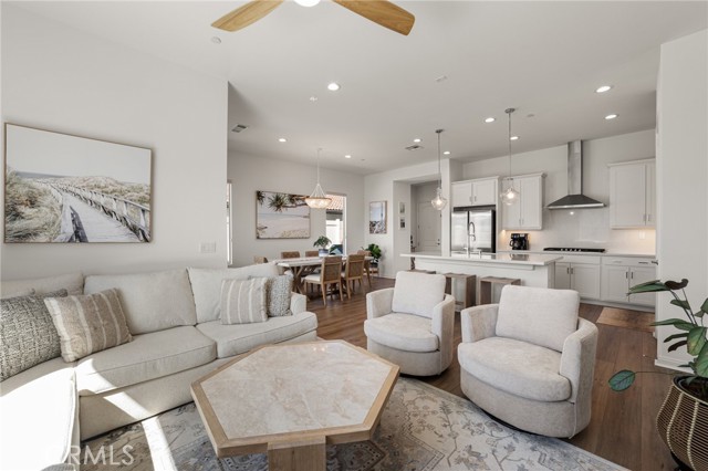 Detail Gallery Image 15 of 35 For 11907 Greenpeak St, Corona,  CA 92883 - 2 Beds | 2 Baths