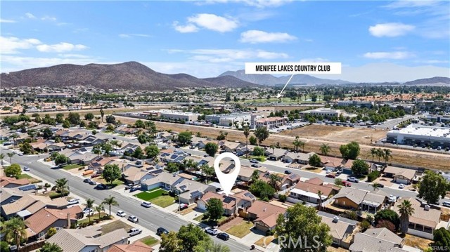 29844 Avenida De Cortez, Menifee CA: https://media.crmls.org/medias/9c5722cd-37db-4142-a7fe-b489c2668e06.jpg