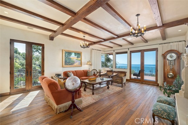 Detail Gallery Image 8 of 73 For 2770 Lupine Canyon Rd, Avila Beach,  CA 93424 - 5 Beds | 3/1 Baths