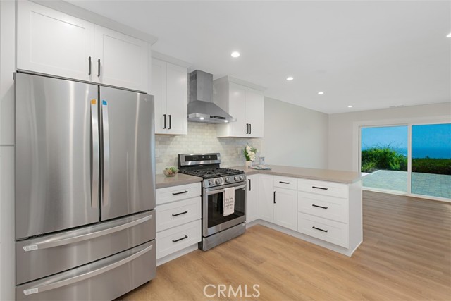 Detail Gallery Image 14 of 54 For 4021 via Manzana, San Clemente,  CA 92673 - 4 Beds | 2/1 Baths