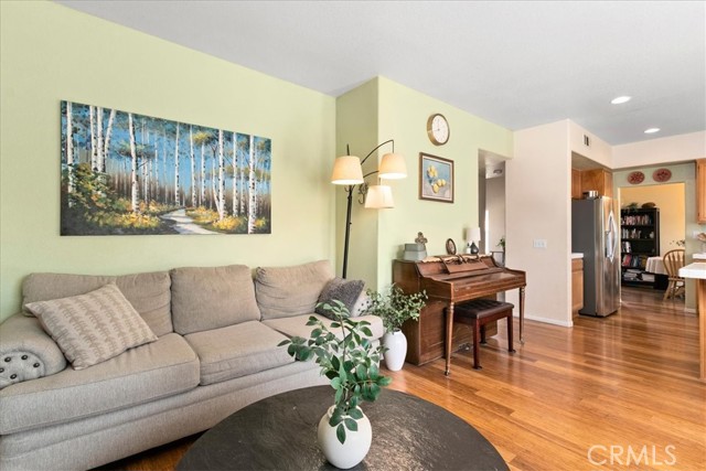 Detail Gallery Image 14 of 33 For 1123 Brown Bear Trl, Beaumont,  CA 92223 - 3 Beds | 2/1 Baths
