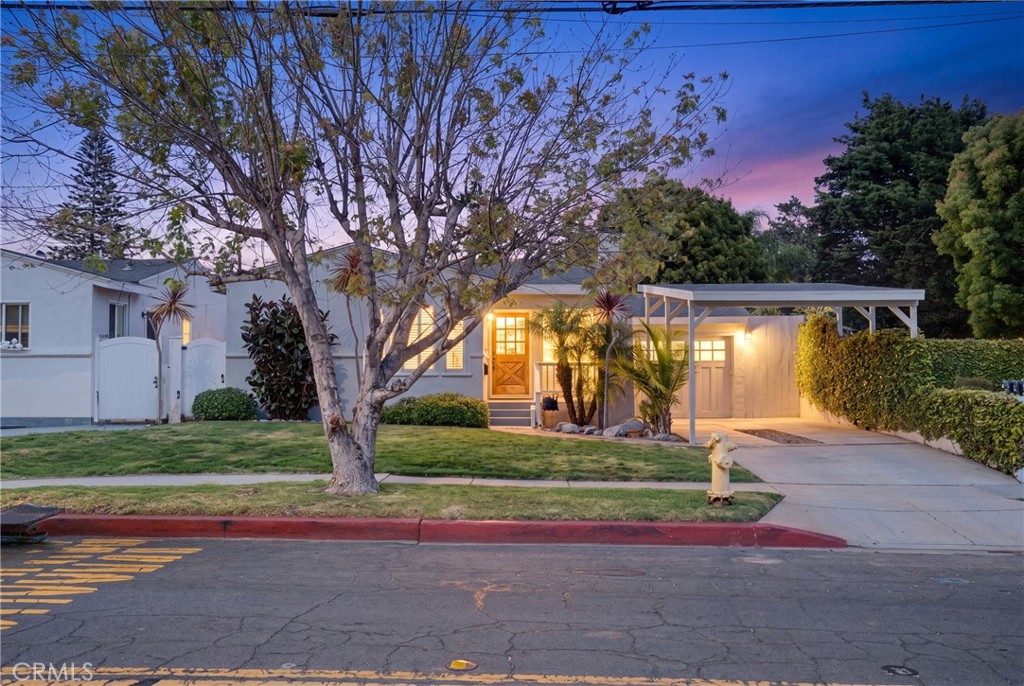 424 S Meadows Ave
