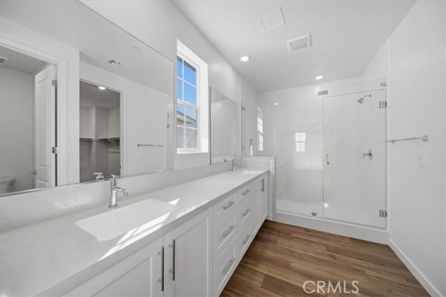 Detail Gallery Image 17 of 28 For 4805 Arroyo Run, Moorpark,  CA 93021 - 4 Beds | 3 Baths