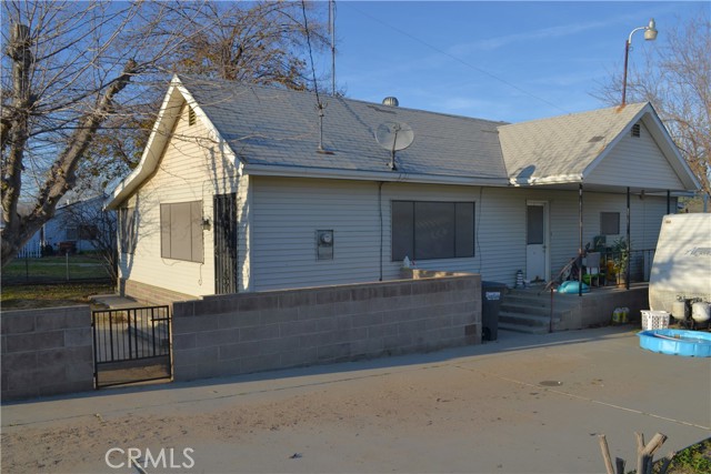 Detail Gallery Image 5 of 22 For 24882 3rd St, Fellows,  CA 93224 - 2 Beds | 1 Baths