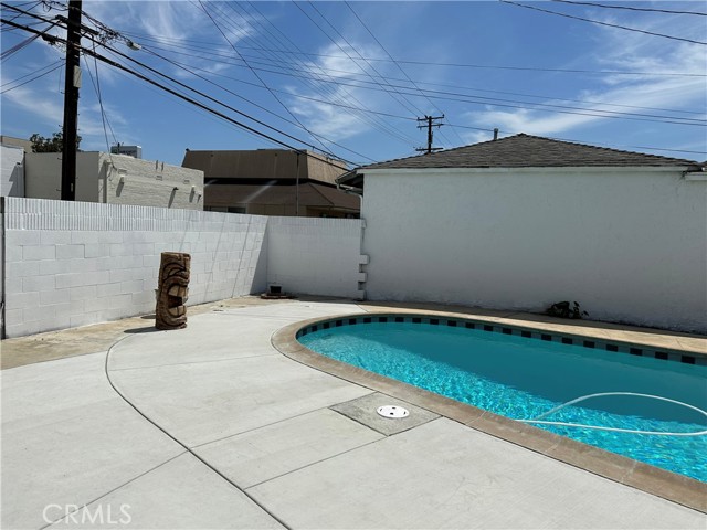 Detail Gallery Image 16 of 23 For 12122 Utah, South Gate,  CA 90280 - 2 Beds | 1 Baths