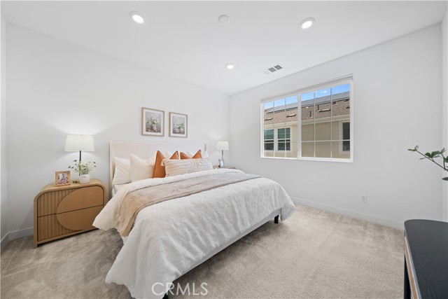Detail Gallery Image 23 of 47 For 1042 N Anaheim Blvd #2,  Anaheim,  CA 92801 - 4 Beds | 3/1 Baths